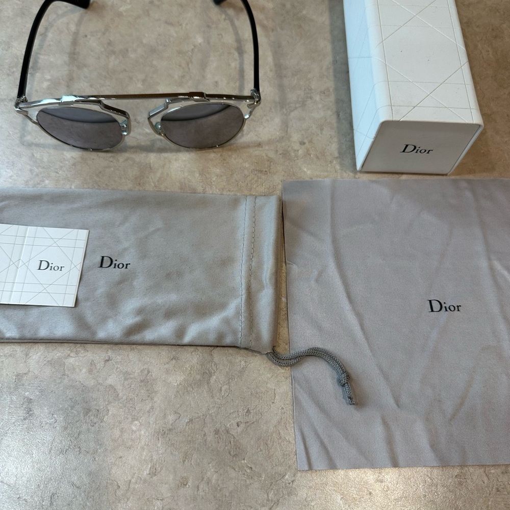 Dior women’s  Sunglasses with Silver frame
